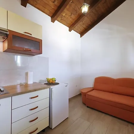 Apartmán Flat With Private Pool Rastane