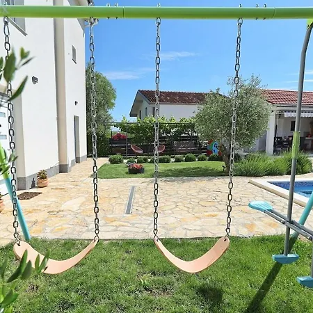 Apartmán Flat With Private Pool Rastane