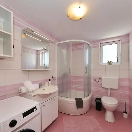 Apartament Flat With Private Pool Rastane Donje Rastane
